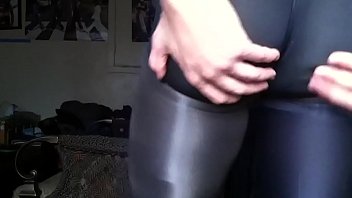 Preview 4 of Futanariq - Ass in pantyhose myfatass@gmail.com