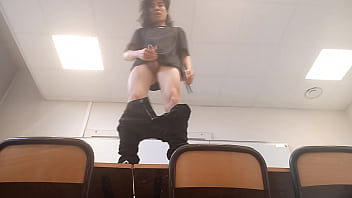 Preview 1 of Porn Bewg - Cute Amateur Girl Masturbating clip-24