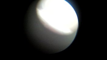 Preview 3 of Paki Cozens - telescopio,  1km - 2