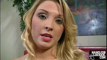 Preview 2 of Amateur Fak Hote - Blonde girl with big tits gives hand job