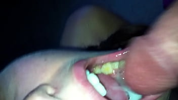 Preview 4 of Kissing Toubge - loves cum!