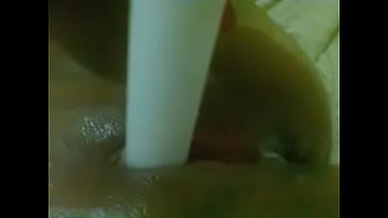 Preview 1 of Taboo Homemade Philly - metiendose el bote de crema