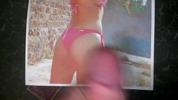 Preview 3 of Dredd Vs Lisa Ann - Brett masturbates on Juceila&#039_s friend Luana