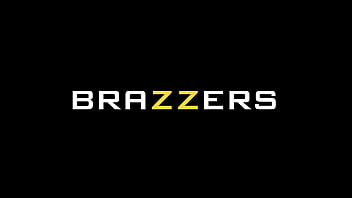 Preview 4 of Care Moth - Avery Wants Anal.Avery Jane / Brazzers  / stream full from www.zzfull.com/ugh