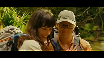Preview 3 of La Drogue La Folle Mi Prima - Kiele Sanchez and Milla Jovovich hot In A Perfect Getaway movie NO NUDE