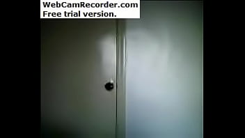 Preview 4 of Plug Butt - Maricor showing her big boobs and body on cam ..