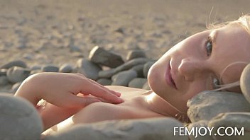 Preview 3 of South Indian Biporn - Nude Art C Cup Teen Marry Queen On The Beach