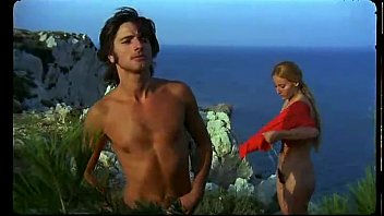 Preview 1 of Video Hijab Sek - se&ntilde_ora necesitada busca j&oacute_ven bien dotado (1971)