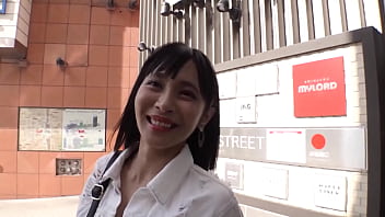 Preview 1 of Fucking Moo - 体液ダダ漏れ大洪水美女と汁だく濃密性交！！多量の潮を噴出しながらイキ狂う！ベッドの上が液状化現象！！