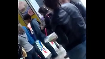 Preview 1 of Korean Tall Ugly Bisexual - Potoncita en tacos - Real Plaza