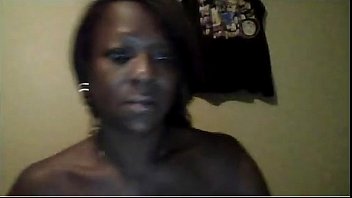 Preview 2 of Moms And Son Fuckin - Mature Chocolate Webcam