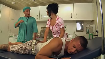 Preview 4 of Porn Xlcock Net - Nurse Rihanna Helps a Patient Recover with a Nice Deep Blowjob