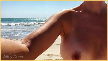 Preview 3 of 15 Years San Xxx Mo - Nude Wife at the beach