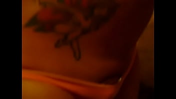 Preview 2 of Hard Busty Black Blowjob - Jack Travequinha se exibindo