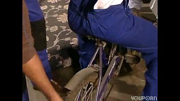 Preview 1 of Grandfa Sex Dauter - Pedaling her ass