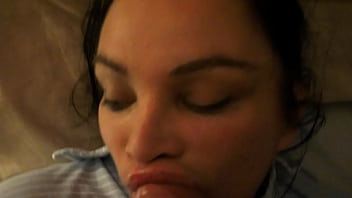 Preview 3 of Xxxx Six Video Move Full - Lila loves to swallow my cum