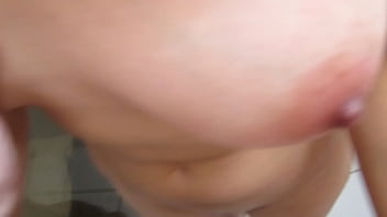 Preview 2 of Noughty Made - Carla Naiana - Agora um v&iacute_deo - Pegando no Peito da Danada!