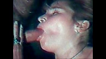 Preview 4 of Anal Playera - moto 1013 te lleno la boca de leche