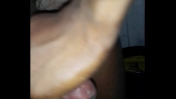 Preview 3 of Miss Vikki Joi - Masturbation du gros penis noir