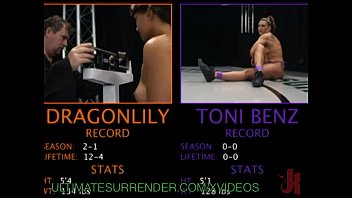 Preview 2 of Sunny Lenon Porn Sex - Naked women wrestling