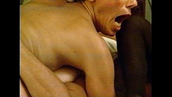 Preview 3 of De Tocopilla - JuliaReaves-DirtyMovie - Alt Aber Super Geil - scene 1 - video 2 cums hardcore sexy group beautiful