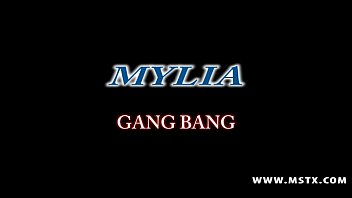 Preview 1 of Video Sex Maria Ozawa Di Rogol - mylia-gang-bang