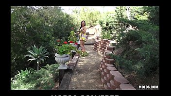 Preview 1 of Talugu Vedoes - HOT busty Asian babe Gia Lee fucks her boyfriend in a public park