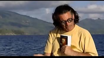 Preview 4 of Hq Porn Mamada A Hombre Maduro - Miss Veronica Is Very Horny and aboard a Boat in a Tropical Location