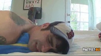 Preview 4 of Famliy Sleep - Amazing gay men fucking porn