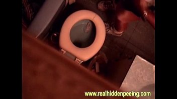 Preview 1 of Raliser - Blonde Pee Spy