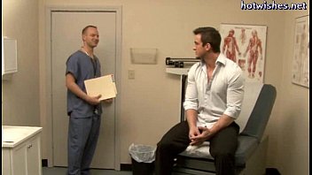 Preview 1 of Xx Voides - Reckless gay doctor sucking a hard cock