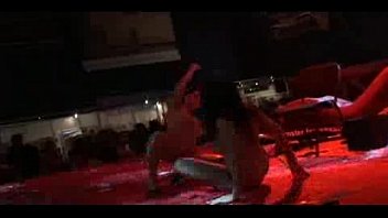 Preview 4 of Mahreena Xxxvido - Scandal on stage lesbian shows