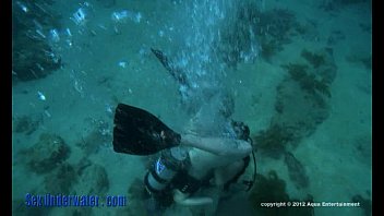 Preview 2 of Andrei Karenin Fucks - SexUnderwater.The.Mouthpiece.