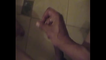 Preview 1 of Main Tailan - arab handjob 22.MP4