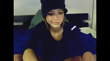 Preview 1 of Mothers Sun - webcam hottie