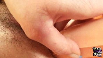 Preview 4 of Squrting Pussy Sex - Elder amateur moms using double sided dildo