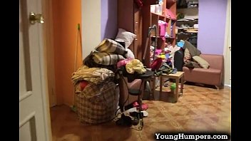 Preview 1 of Malaysia An Sae - Teen with tiny tits taking it real deep