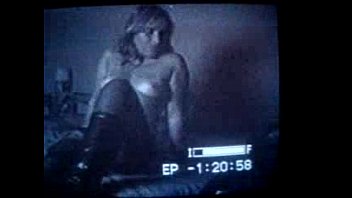 Preview 4 of Sis Pussy Eat - puta muestra la plata que cobra por sexo