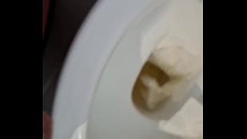 Preview 2 of Dwarf Men White - Yequis ensucia el water con semen