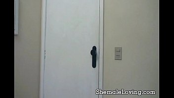 Preview 1 of Szuzanne Granny - Shemale likes bouncing around on a cock