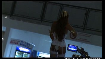 Preview 4 of Video Jugsexcom - Hot Asian stripper gets naughty
