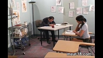 Preview 1 of Sex Daddy Xnxx Vip - Lovely teen gets her butthole fucked
