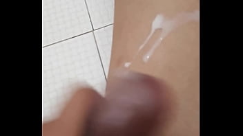 Preview 3 of Surprise Cumshot Video