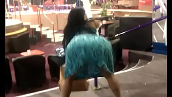 Preview 1 of Whitw With Black - Booty shake with Paris @ King of Diamonds