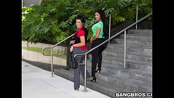 Preview 1 of Locked Pinis - Angelina and I don&#039_tknow the other girl. (stop animation)