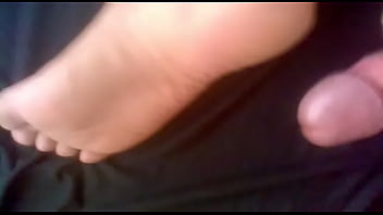 Preview 2 of Arula Jackson - Cum on my bare foot