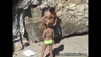 Preview 1 of Intip Tkw Hk Chat - doggy style quicky public beach