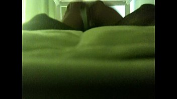 Preview 2 of K Ny - gostosa sentando