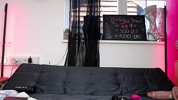 Preview 4 of Boor Bf Hd - Heet en hongerig: Siswet19 laat haar strakke kontje verwennen met dildo&#039_s en anale actie op https://camrecordings.me/siswet19&quot_