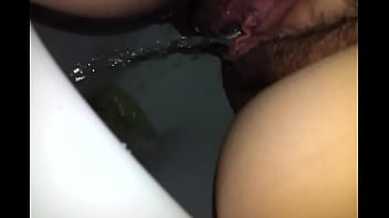 Preview 3 of Indizn Mms - just piss